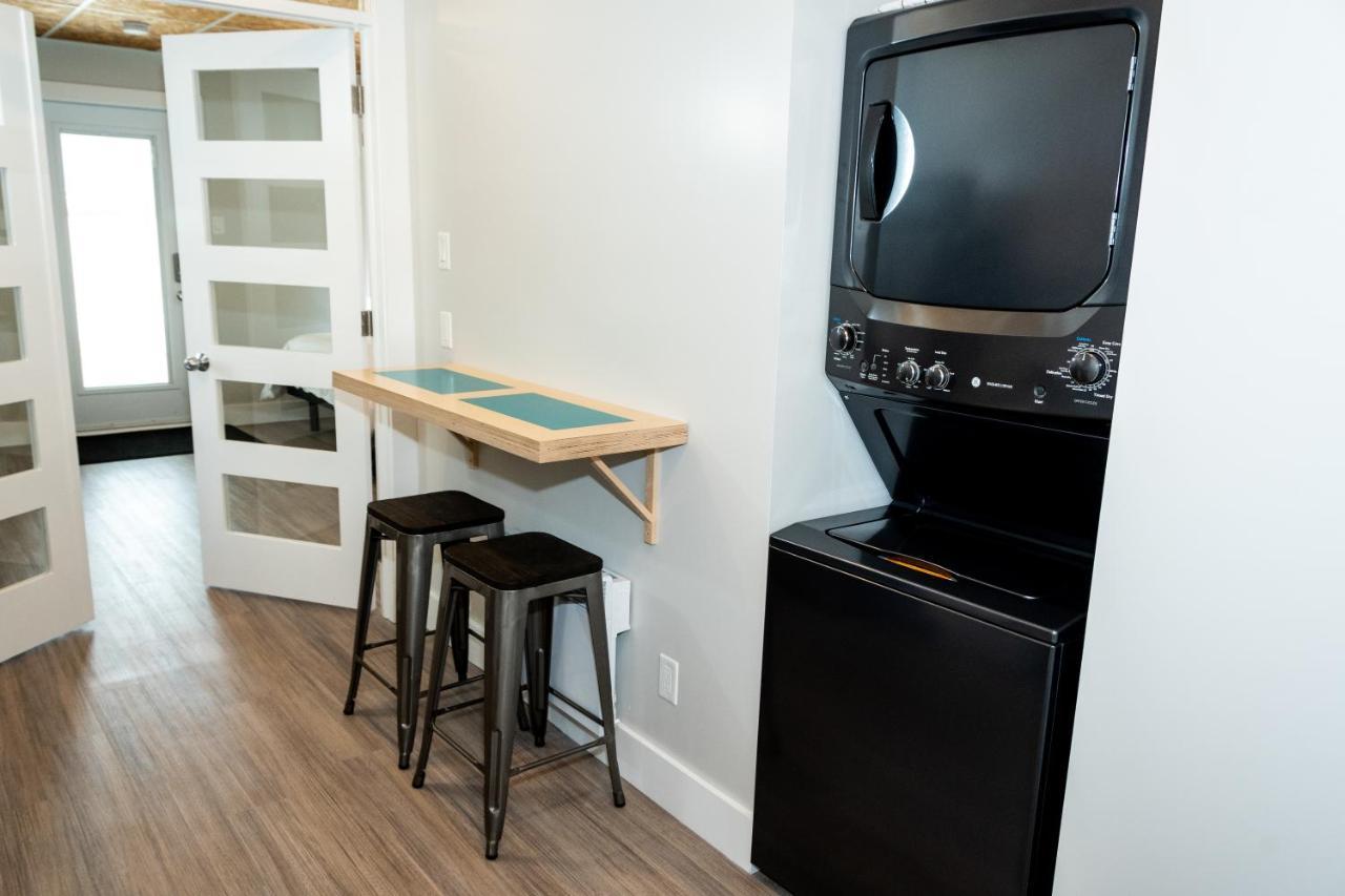 Morel Executive Suites Edmundston Bagian luar foto