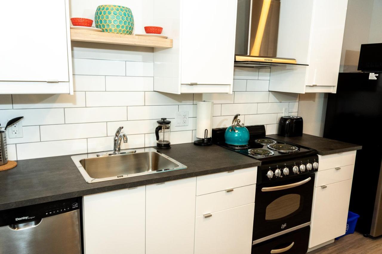 Morel Executive Suites Edmundston Bagian luar foto