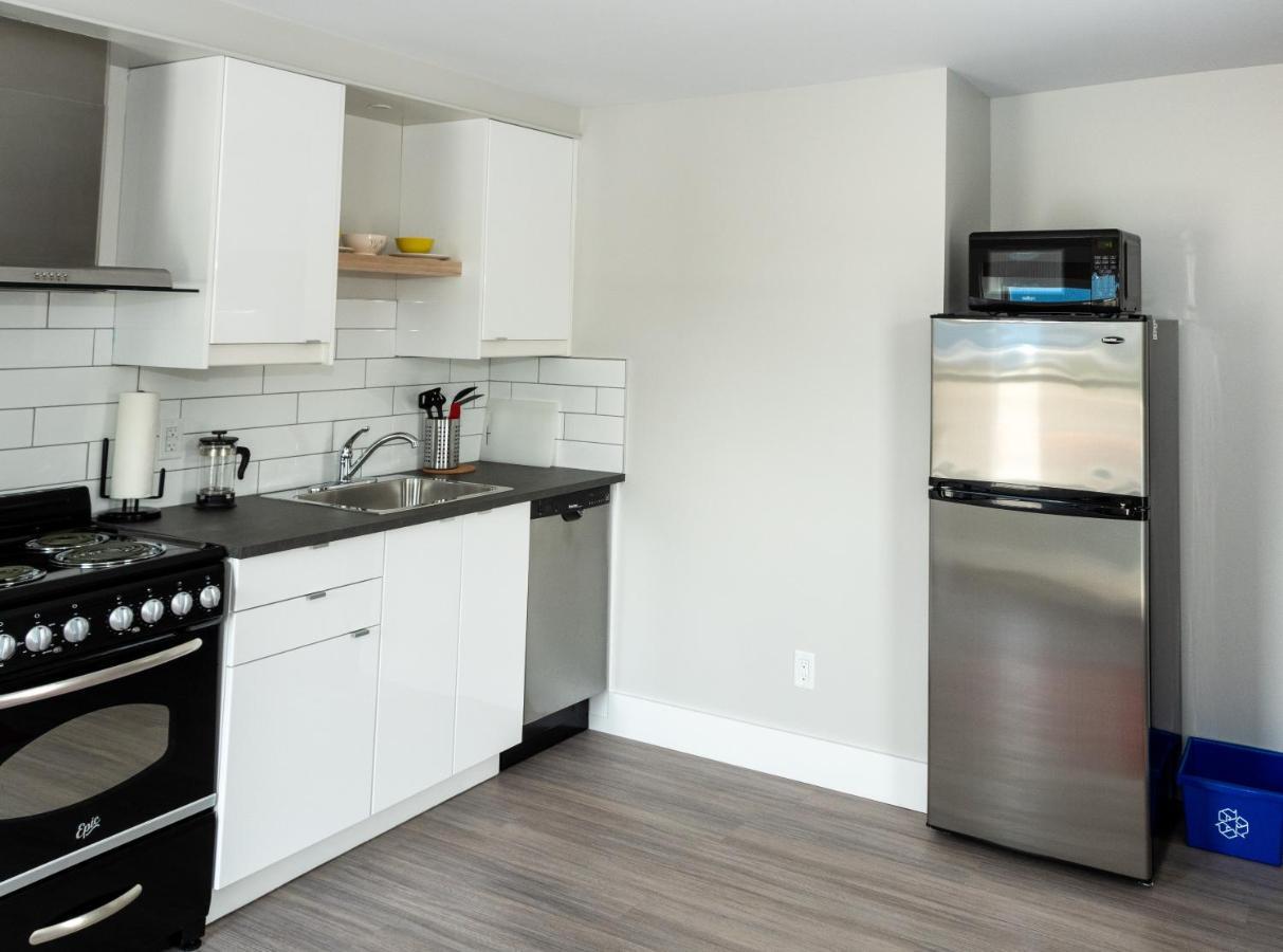 Morel Executive Suites Edmundston Bagian luar foto