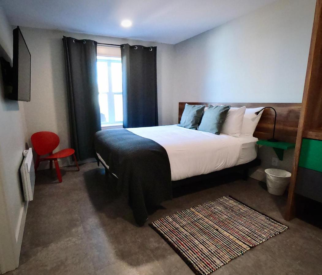 Morel Executive Suites Edmundston Bagian luar foto