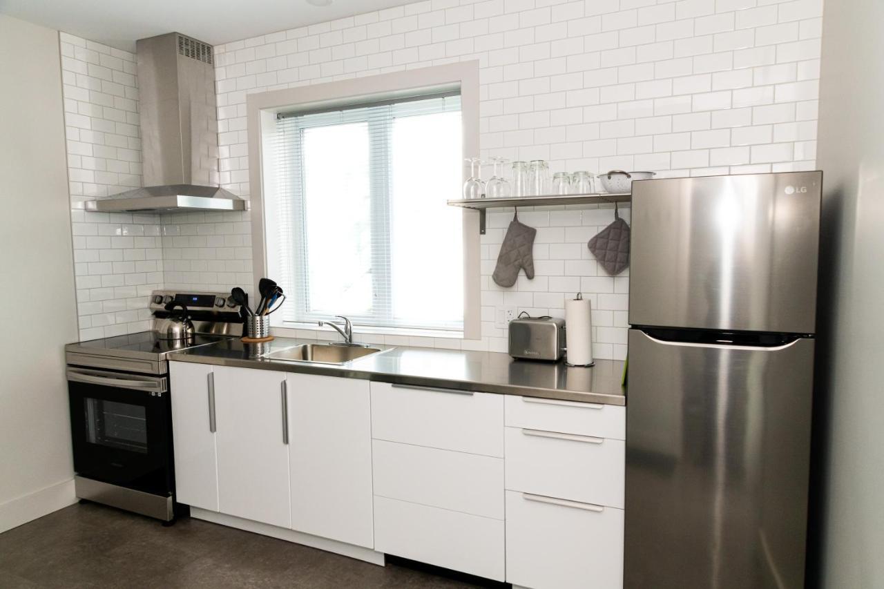 Morel Executive Suites Edmundston Bagian luar foto