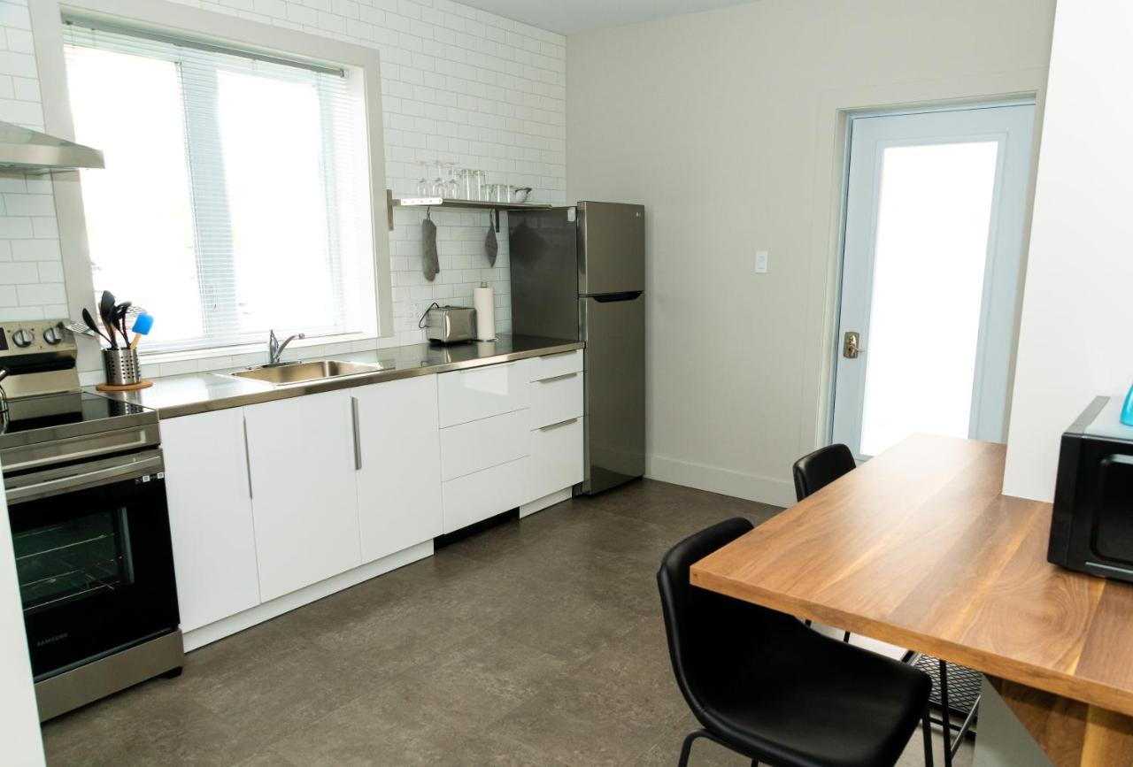 Morel Executive Suites Edmundston Bagian luar foto