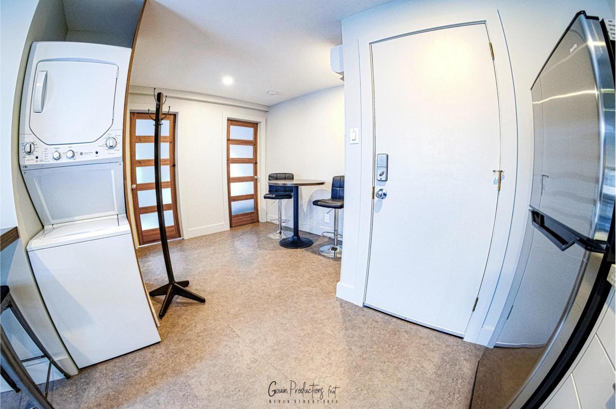 Morel Executive Suites Edmundston Bagian luar foto
