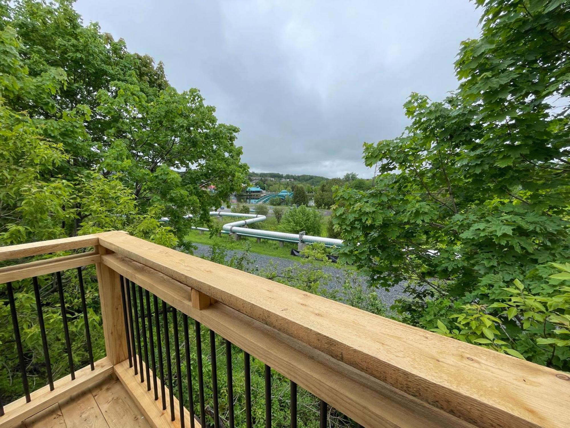 Morel Executive Suites Edmundston Bagian luar foto